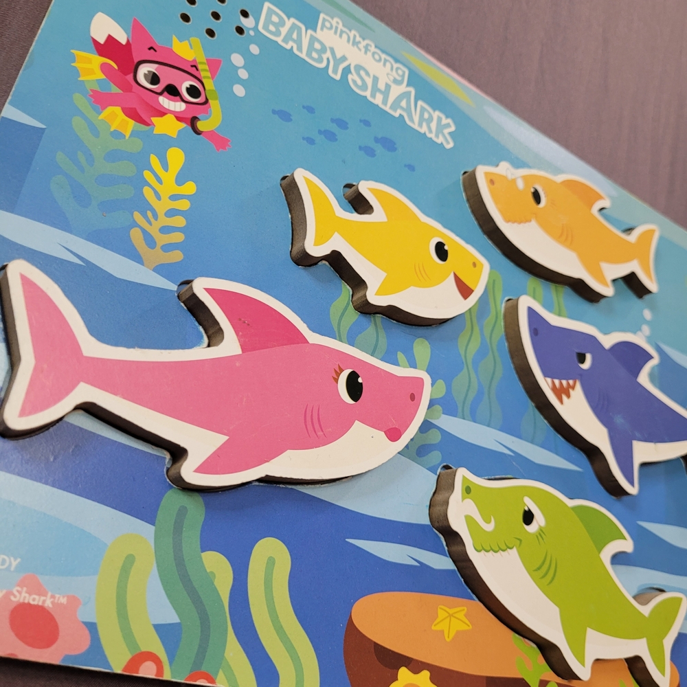 ✨️3/$25✨️ Baby Shark Musical Wooden Sound Puzzle